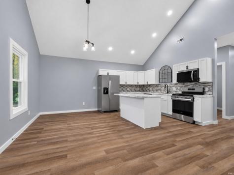 4403 Eagledale Court Fort Wayne IN 46816
