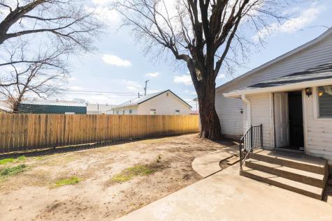 368 W North Street Spencer IN 47460
