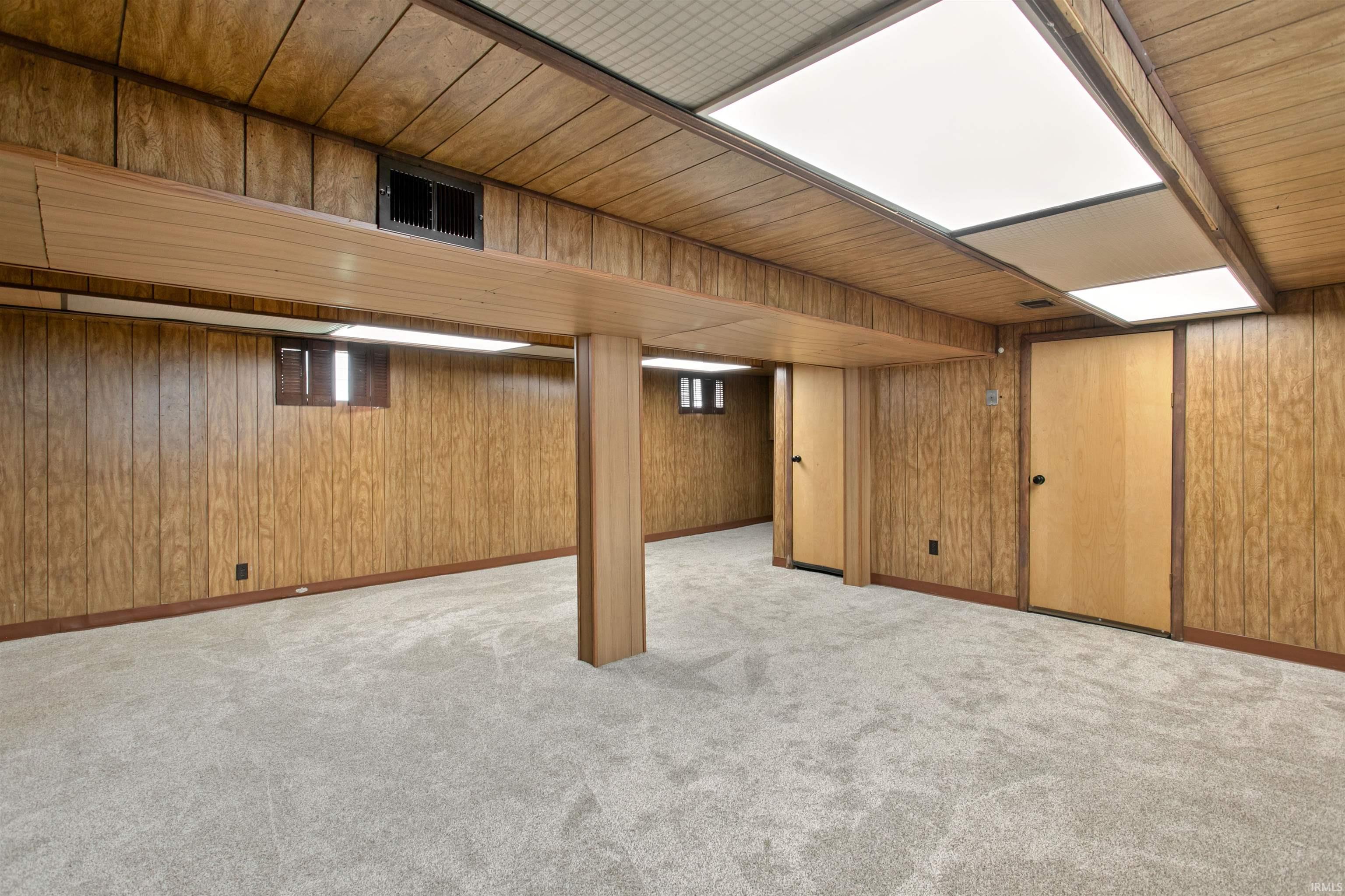 223 Prairie Avenue Mishawaka IN 46544