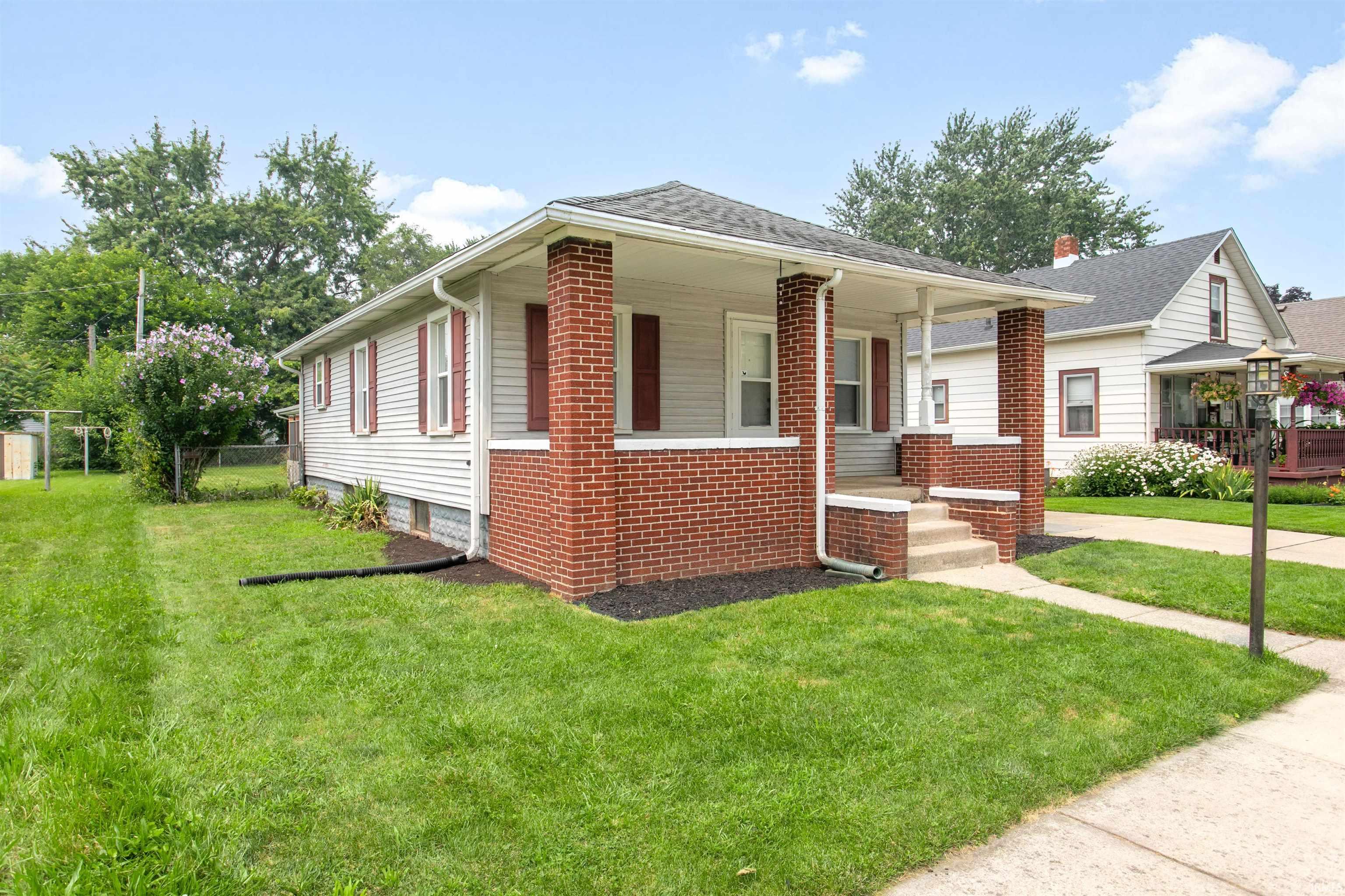 223 Prairie Avenue Mishawaka IN 46544