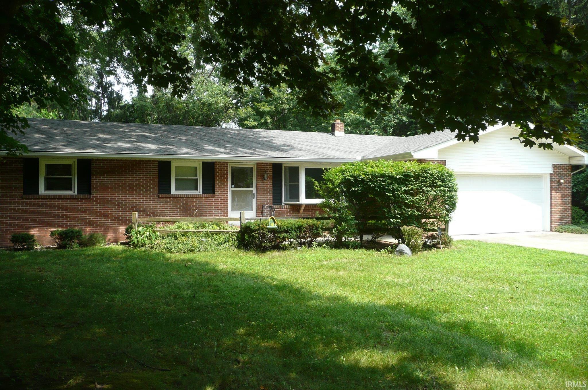 51678 Grape Road Granger IN 46530