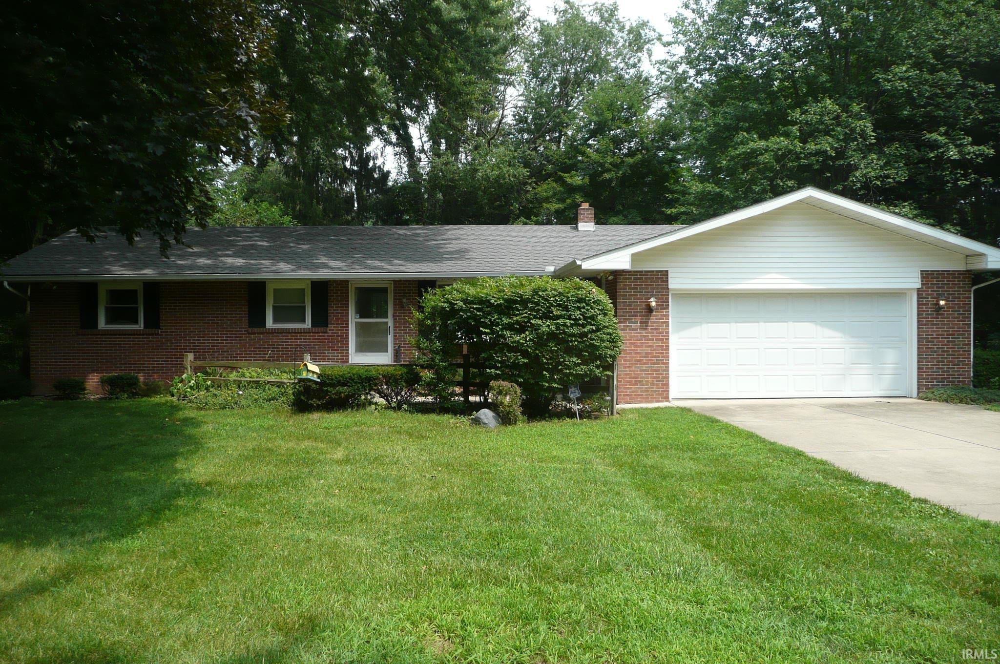 51678 Grape Road Granger IN 46530