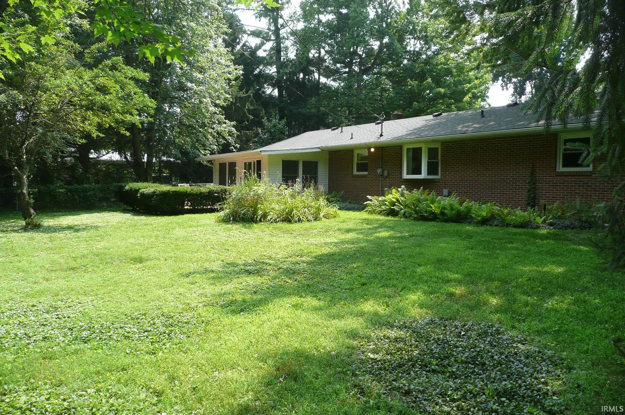 51678 Grape Road Granger IN 46530