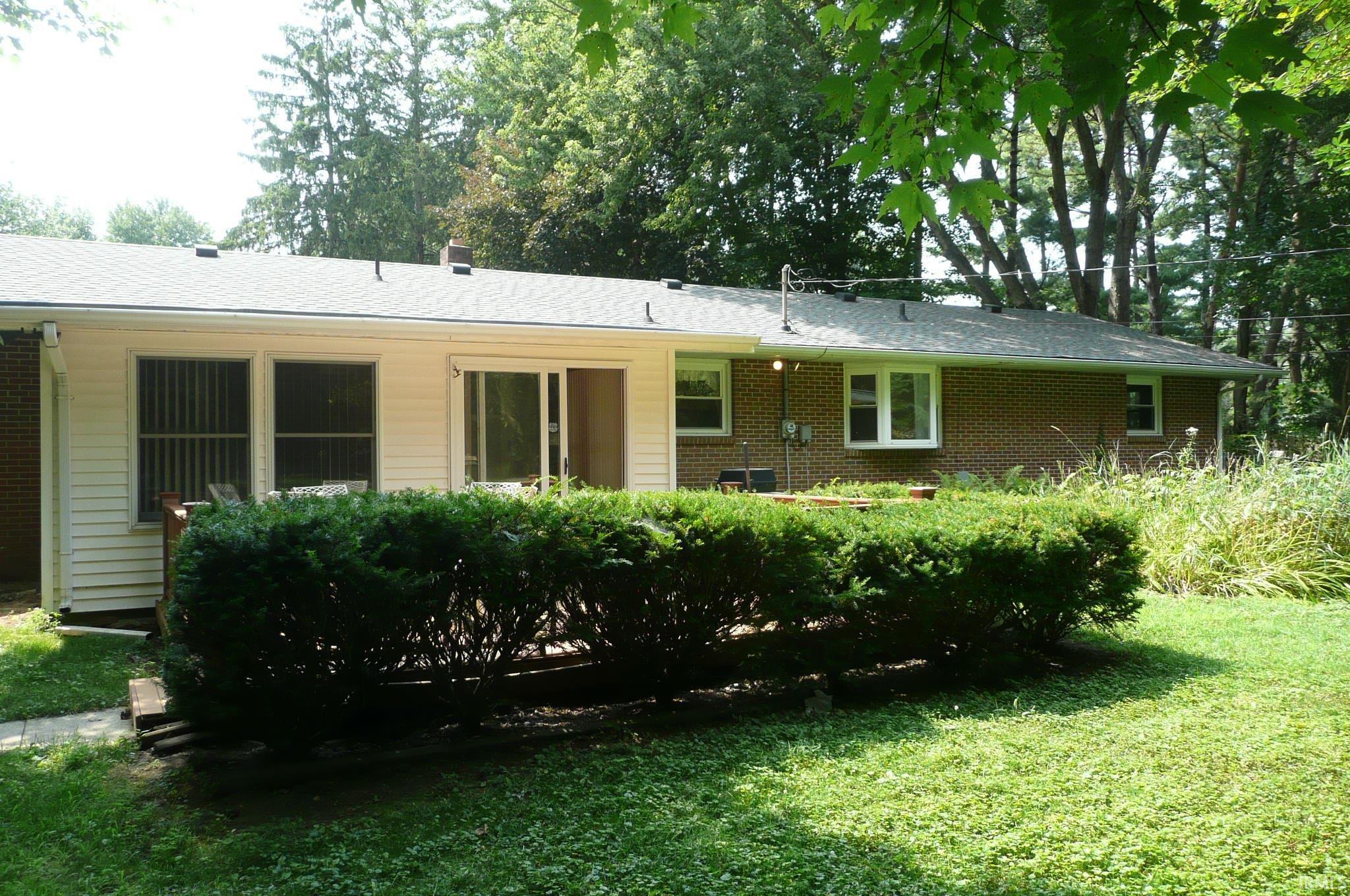 51678 Grape Road Granger IN 46530