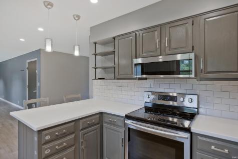 4934 Heckel Road Evansville IN 47725