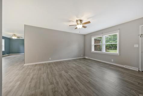 4934 Heckel Road Evansville IN 47725