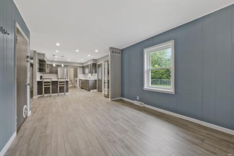 4934 Heckel Road Evansville IN 47725