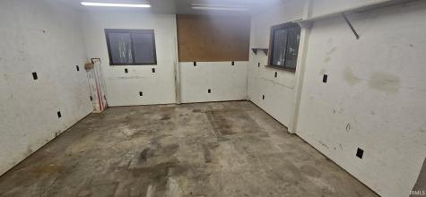 11754 N 400 W Roanoke IN 46783