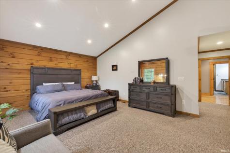 15597 Buck Knob Lane Loogootee IN 47553