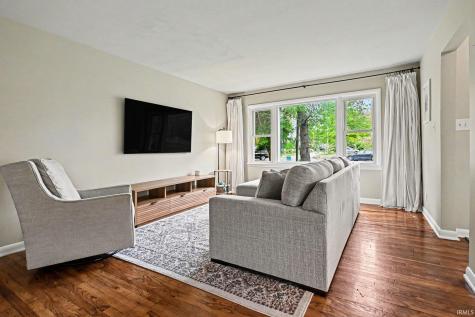 3506 Chevy Chase South Bend IN 46615