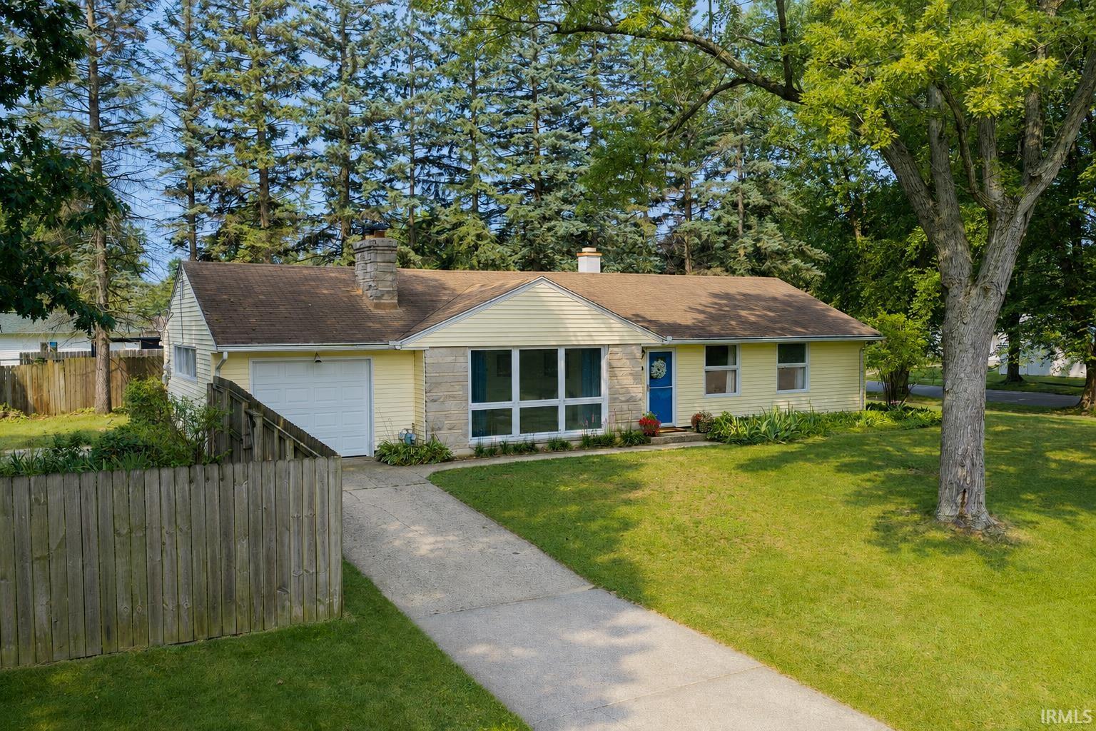 1734 Campeau Street South Bend IN 46617