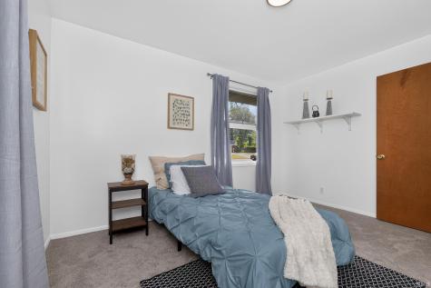 1734 Campeau Street South Bend IN 46617