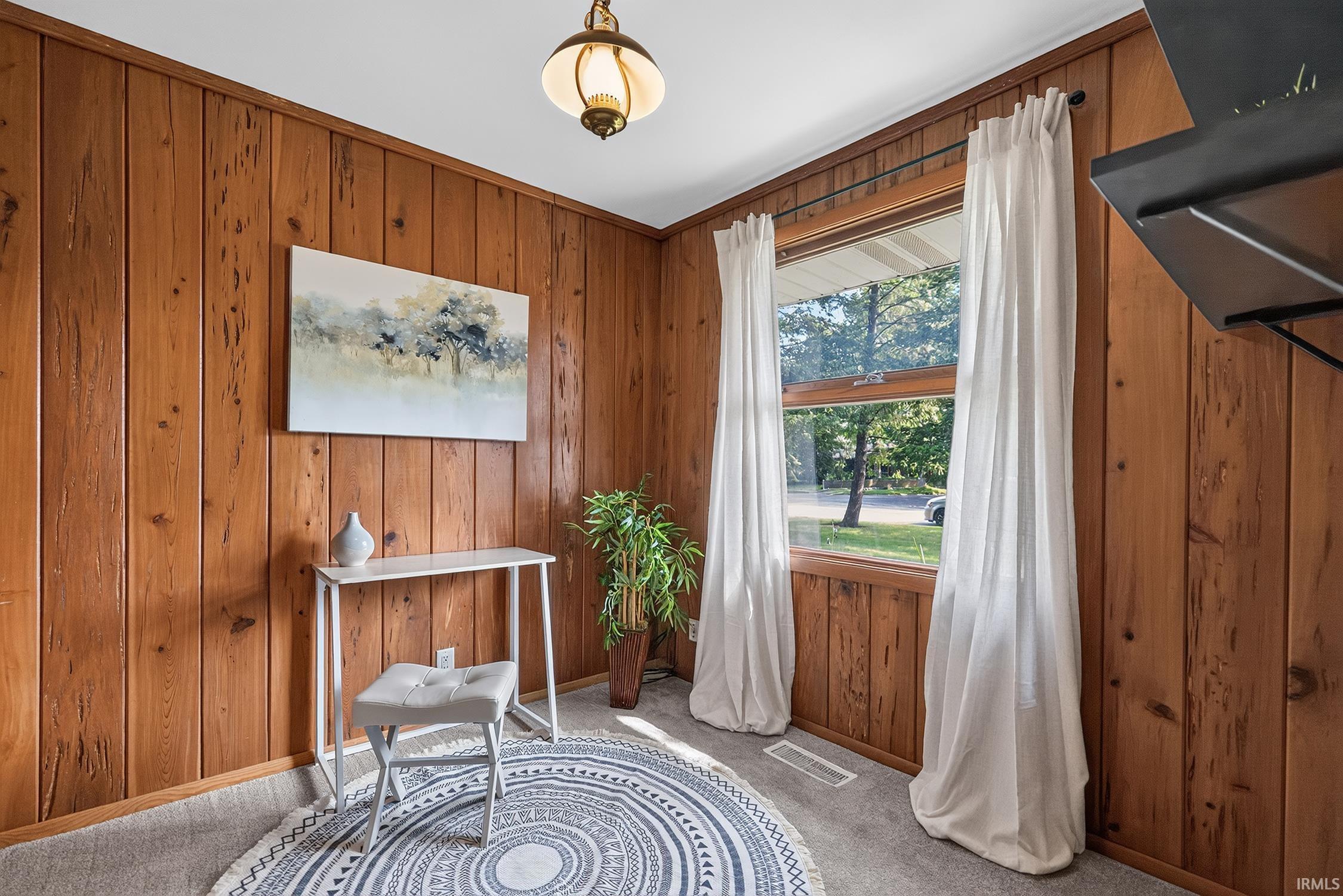 1734 Campeau Street South Bend IN 46617