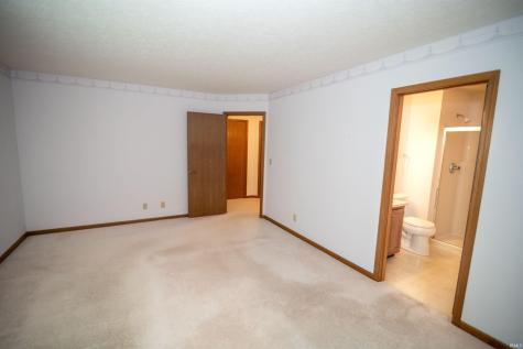 827 Sussex Court Lafayette IN 47909