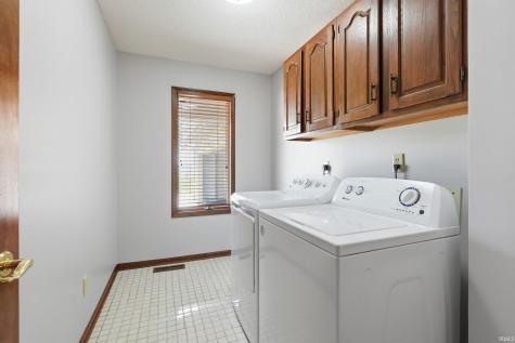 10702 Bass Road Fort Wayne IN 46818