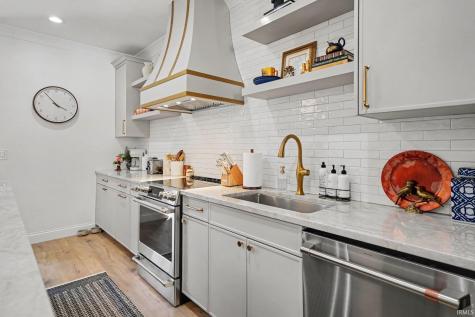 628 N Notre Dame Avenue South Bend IN 46617