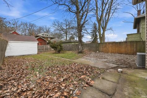 931 Woodview Boulevard Fort Wayne IN 46806