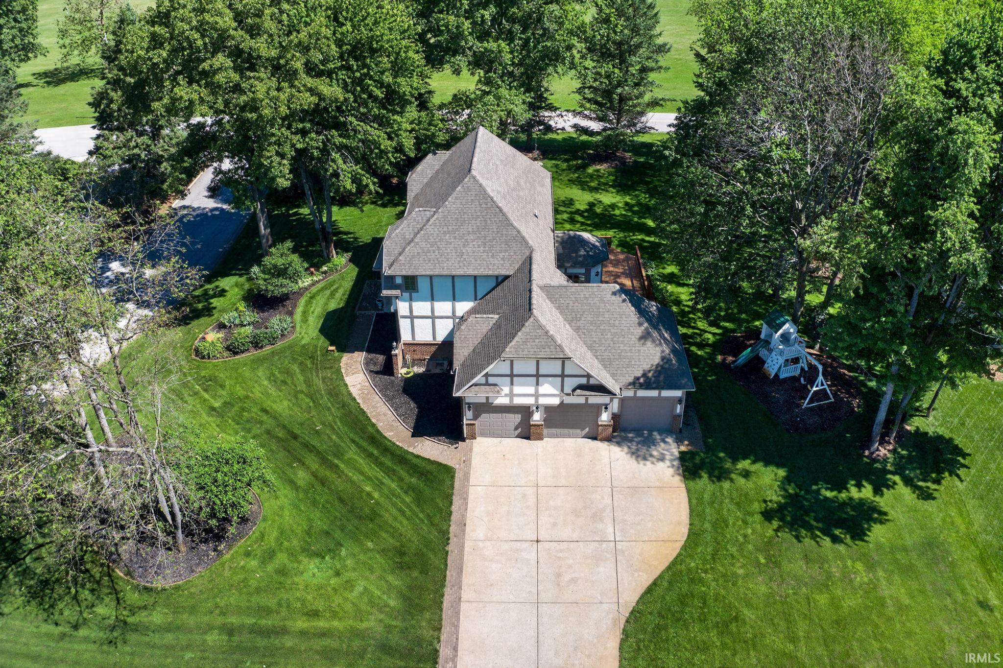 51530 Clubhouse Drive South Bend IN 46628
