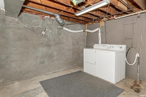 9100 E 500 S Wolcottville IN 46795