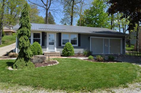 395 Lane 148 Hamilton Lake Lane Hamilton IN 46742
