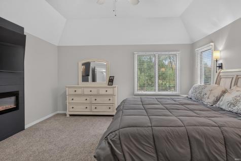 1401 Ely Ridge Pass Fort Wayne IN 46845