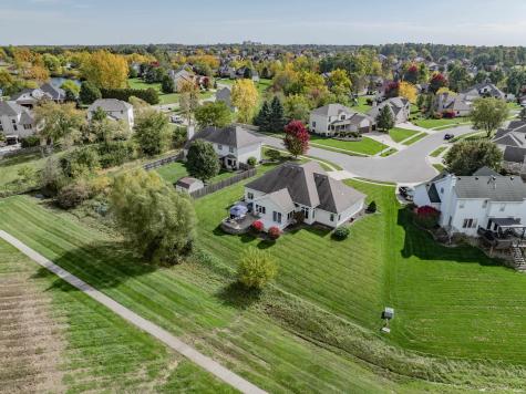 1401 Ely Ridge Pass Fort Wayne IN 46845