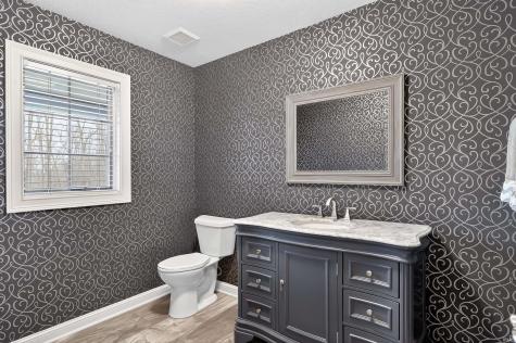 7811 Glacier Creek Dr 92 Drive Roanoke IN 46783