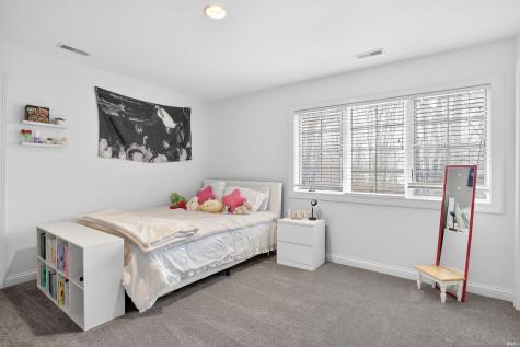 7811 Glacier Creek Dr 92 Drive Roanoke IN 46783