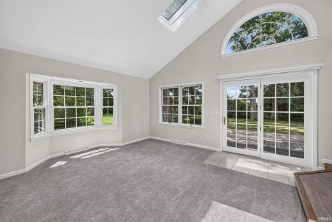 56039 Rio Lindo Drive Elkhart IN 46514