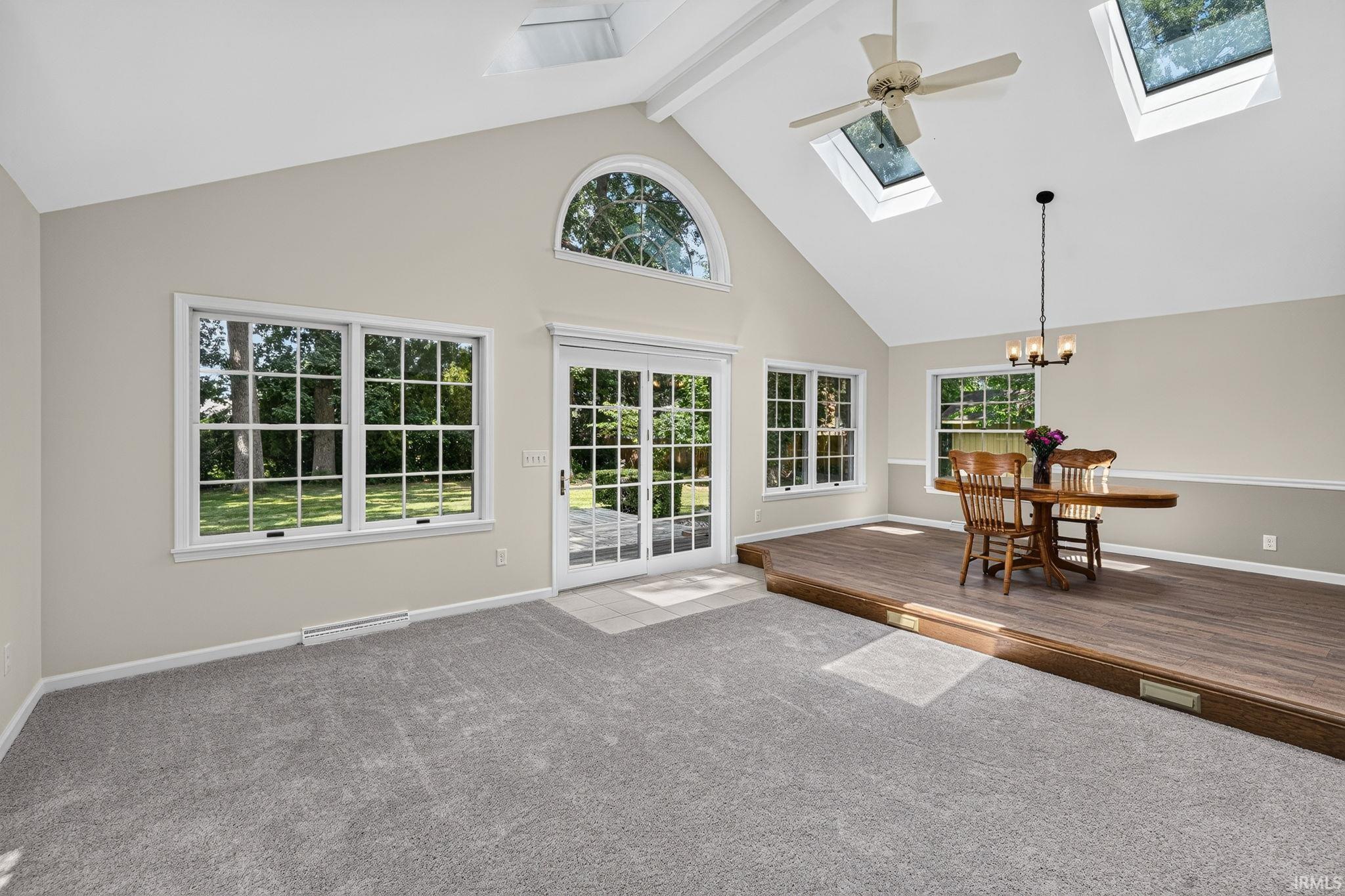 56039 Rio Lindo Drive Elkhart IN 46514