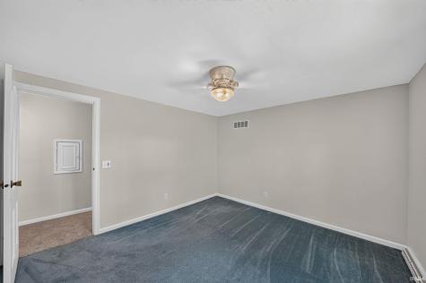 56039 Rio Lindo Drive Elkhart IN 46514