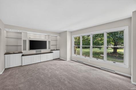 56039 Rio Lindo Drive Elkhart IN 46514