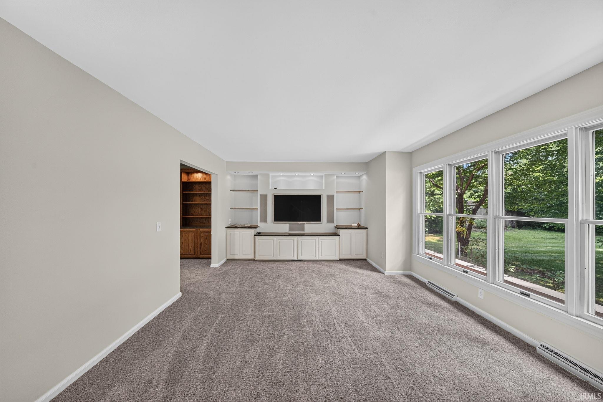 56039 Rio Lindo Drive Elkhart IN 46514
