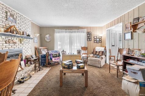 389 N Magnolia Drive Monticello IN 47960