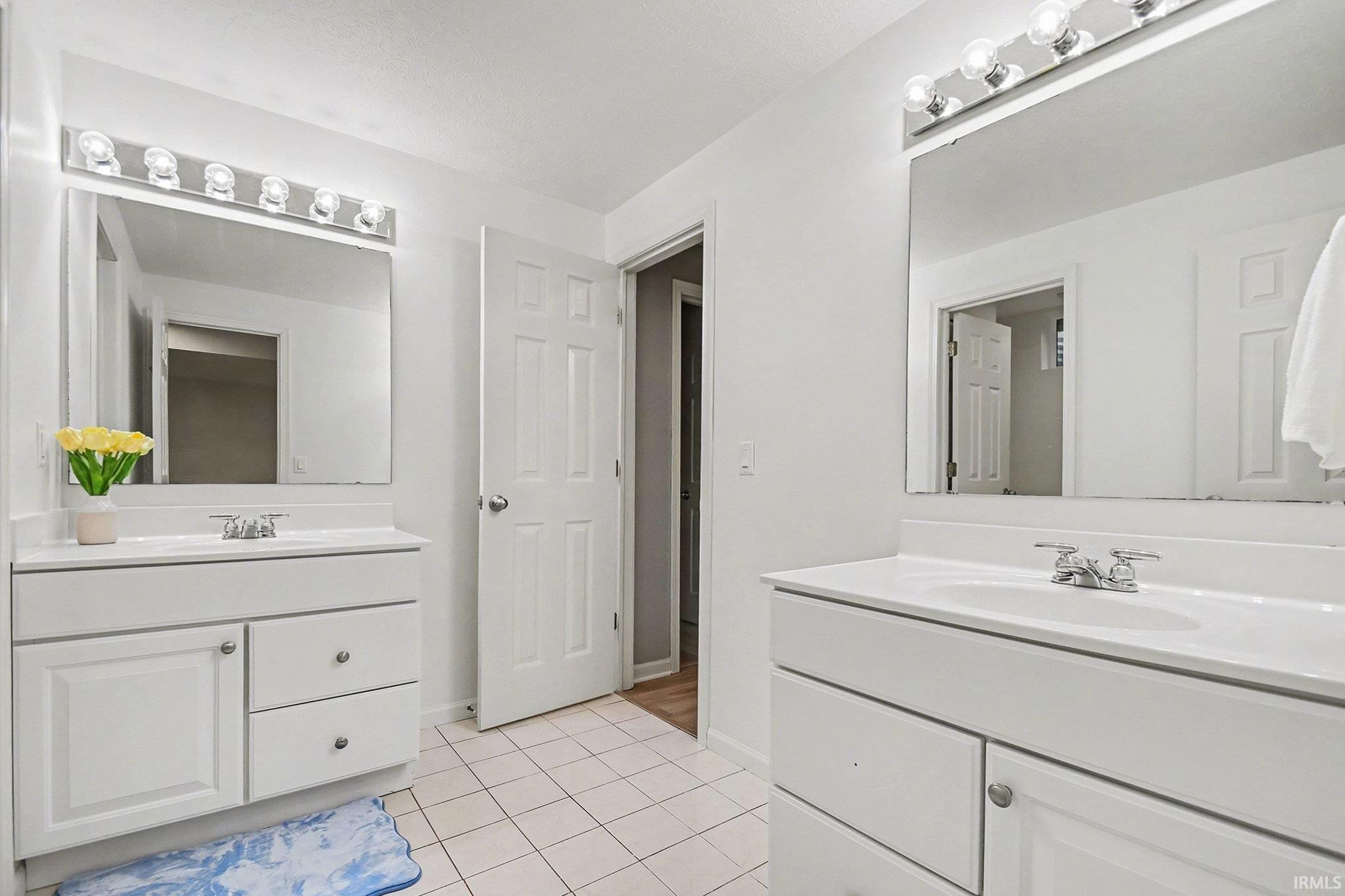 21369 Sylvan Court Bristol IN 46507