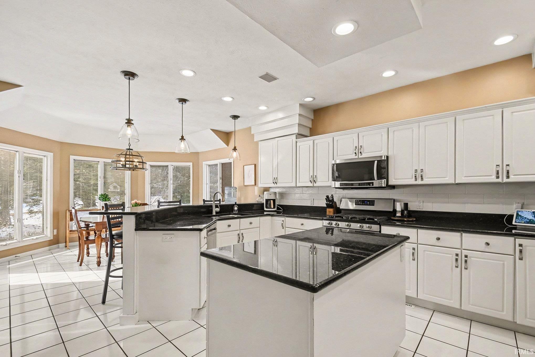 21369 Sylvan Court Bristol IN 46507