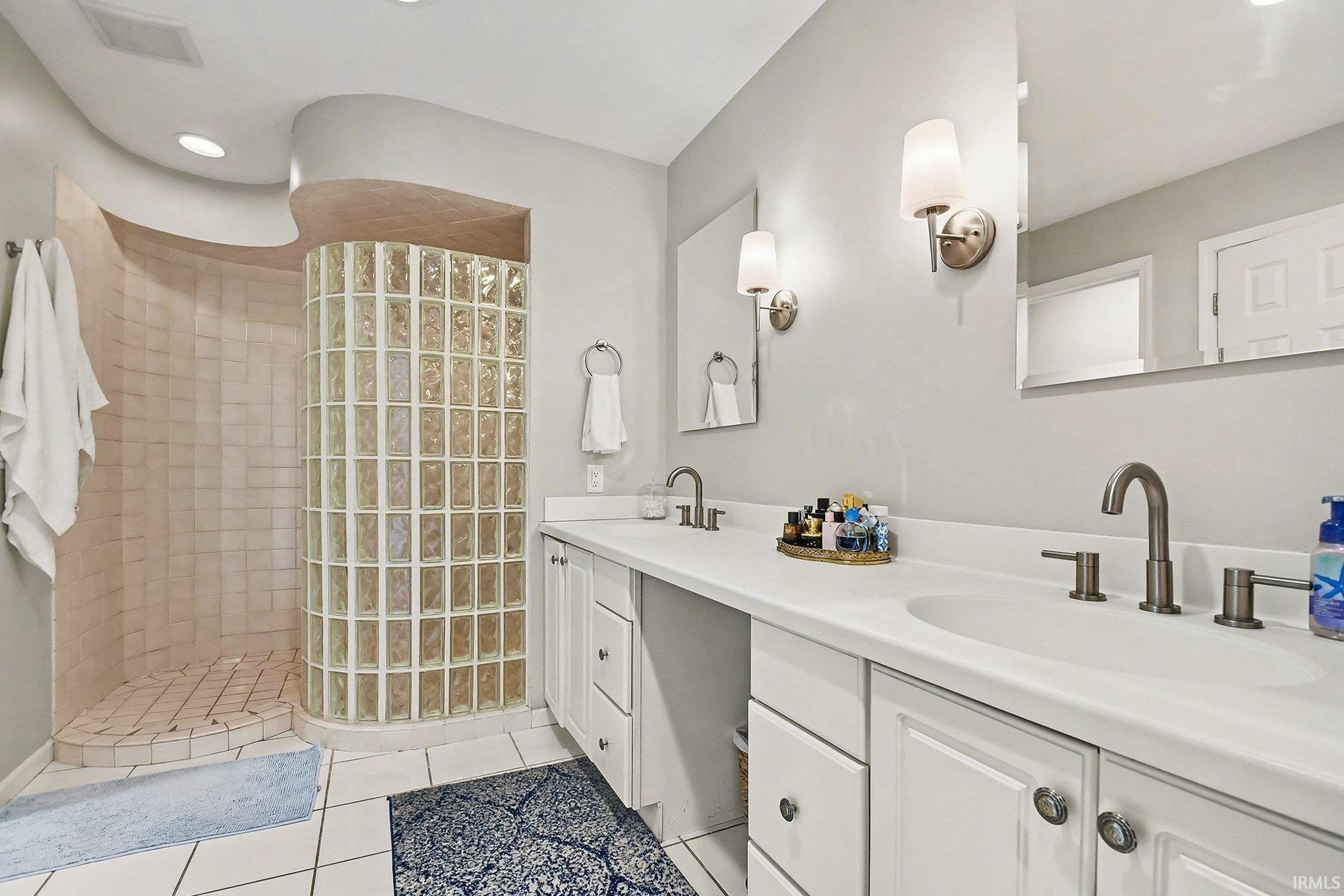 21369 Sylvan Court Bristol IN 46507