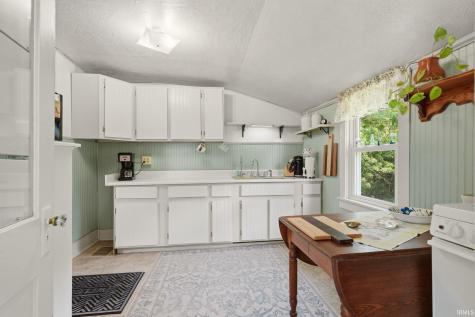 936 William Street Huntington IN 46750