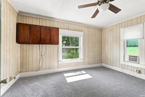 936 William Street Huntington IN 46750