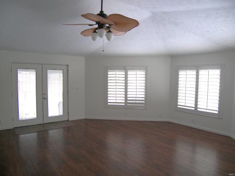 703 Ross Avenue Warsaw IN 46580
