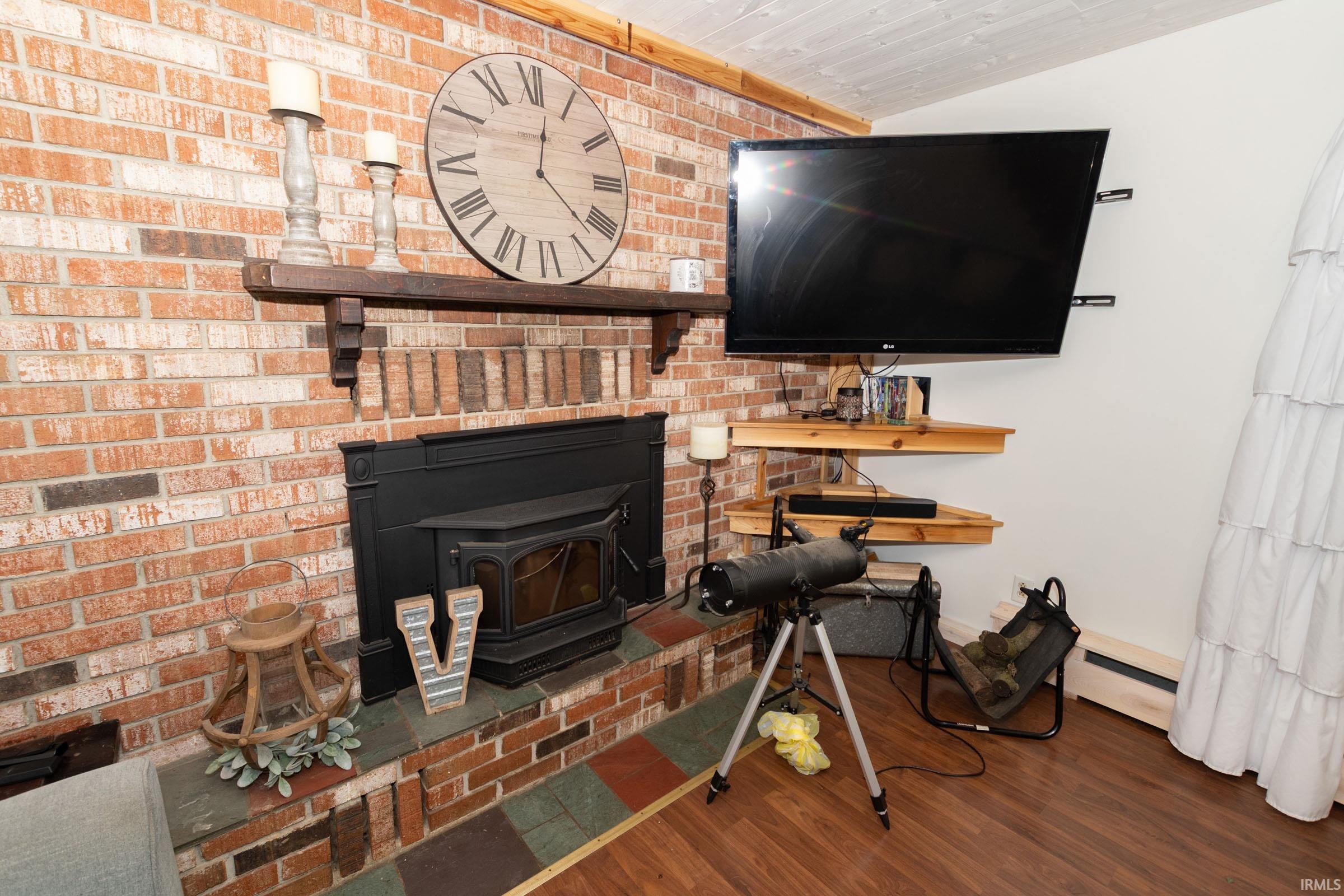 22 Shore Manor Court Bristol IN 46507