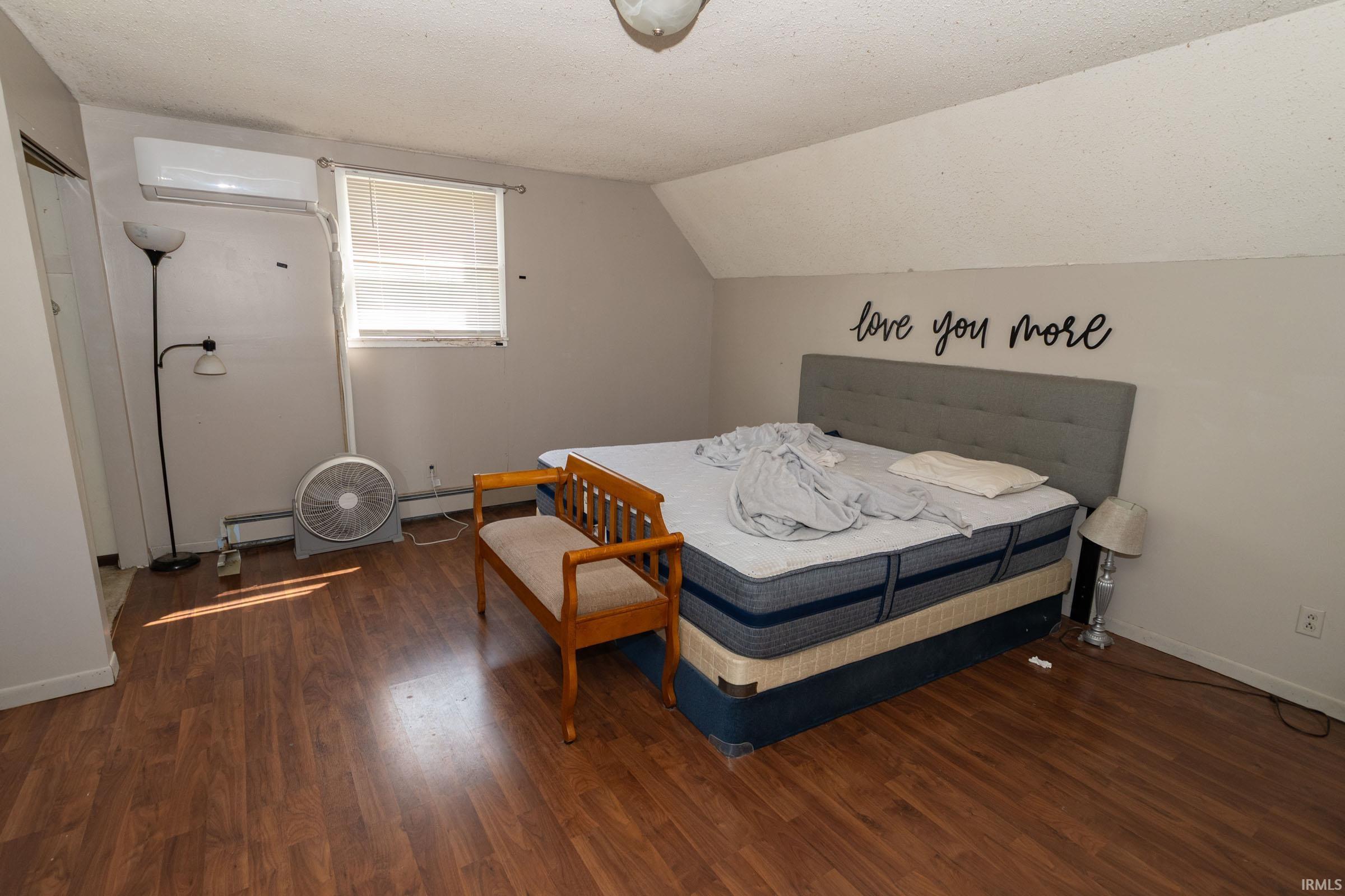22 Shore Manor Court Bristol IN 46507