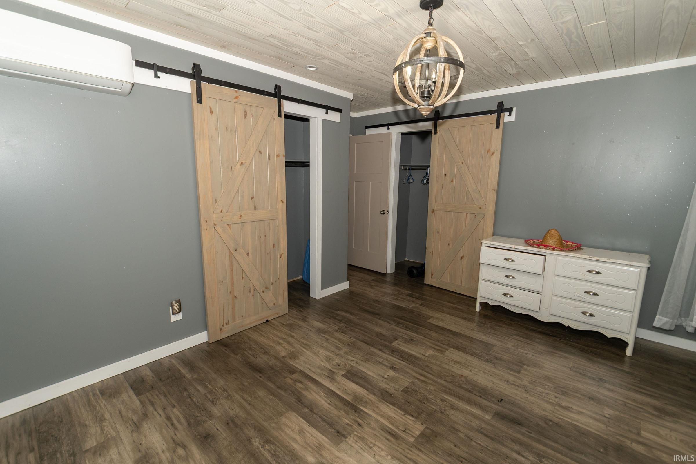 22 Shore Manor Court Bristol IN 46507