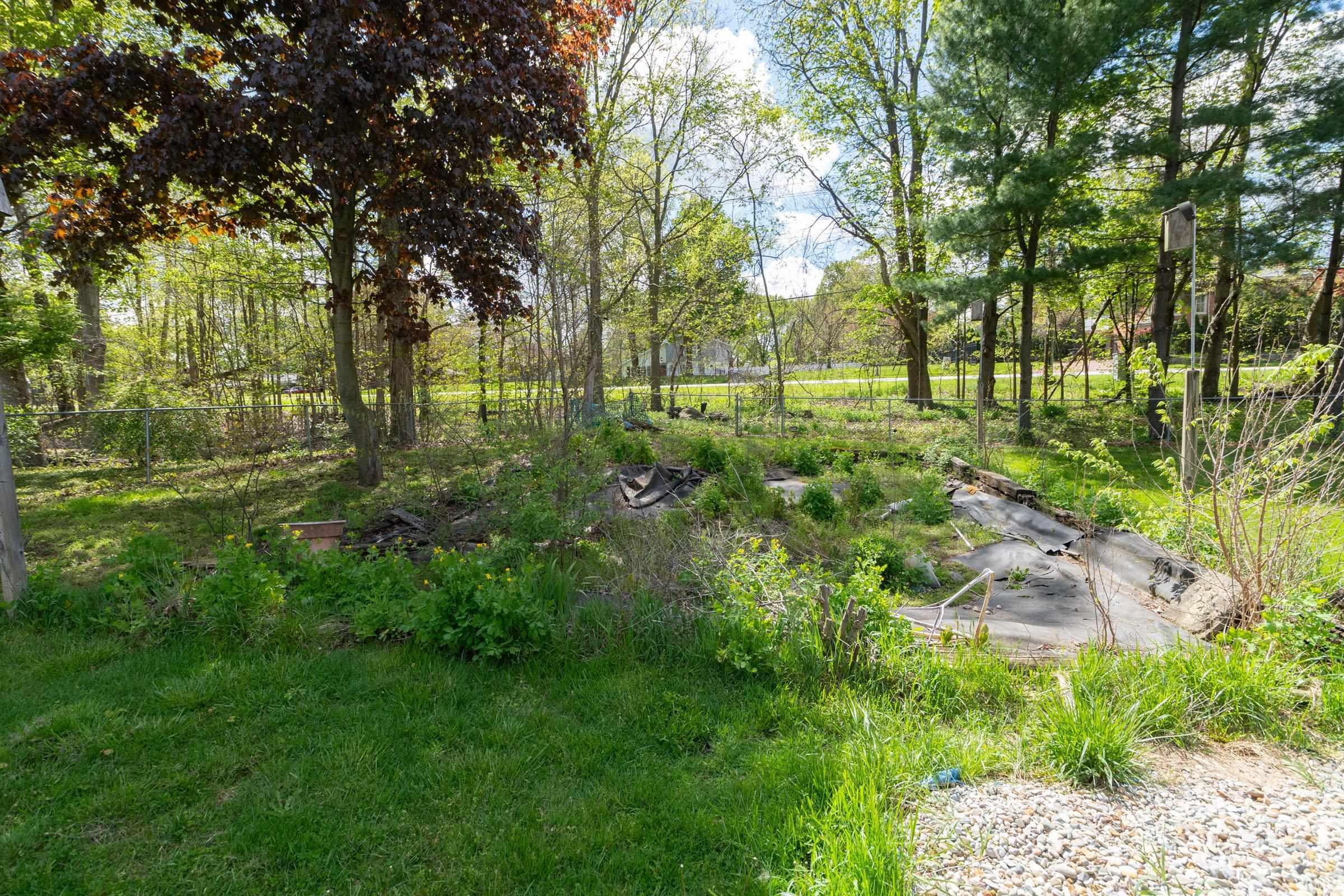 22 Shore Manor Court Bristol IN 46507