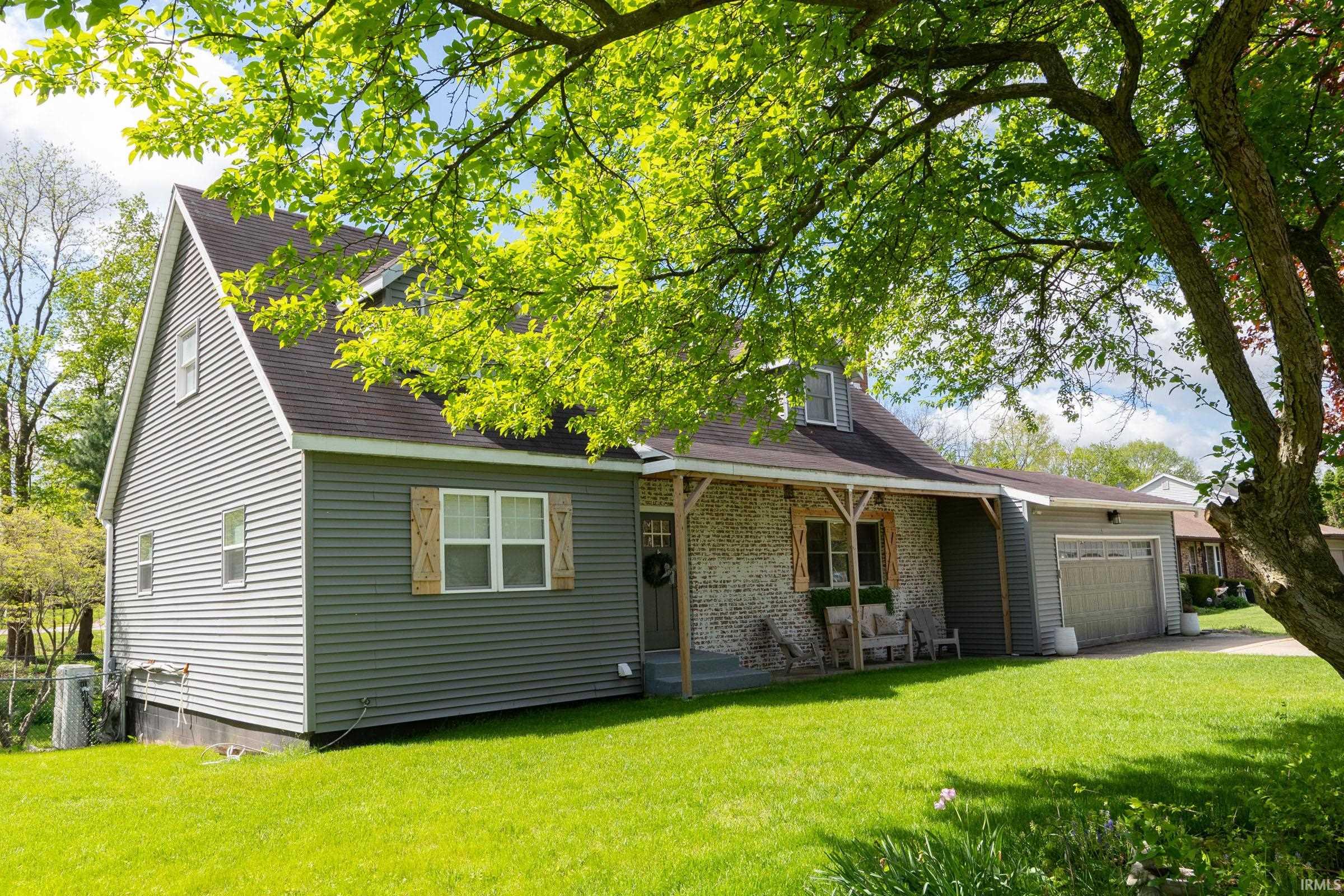 22 Shore Manor Court Bristol IN 46507