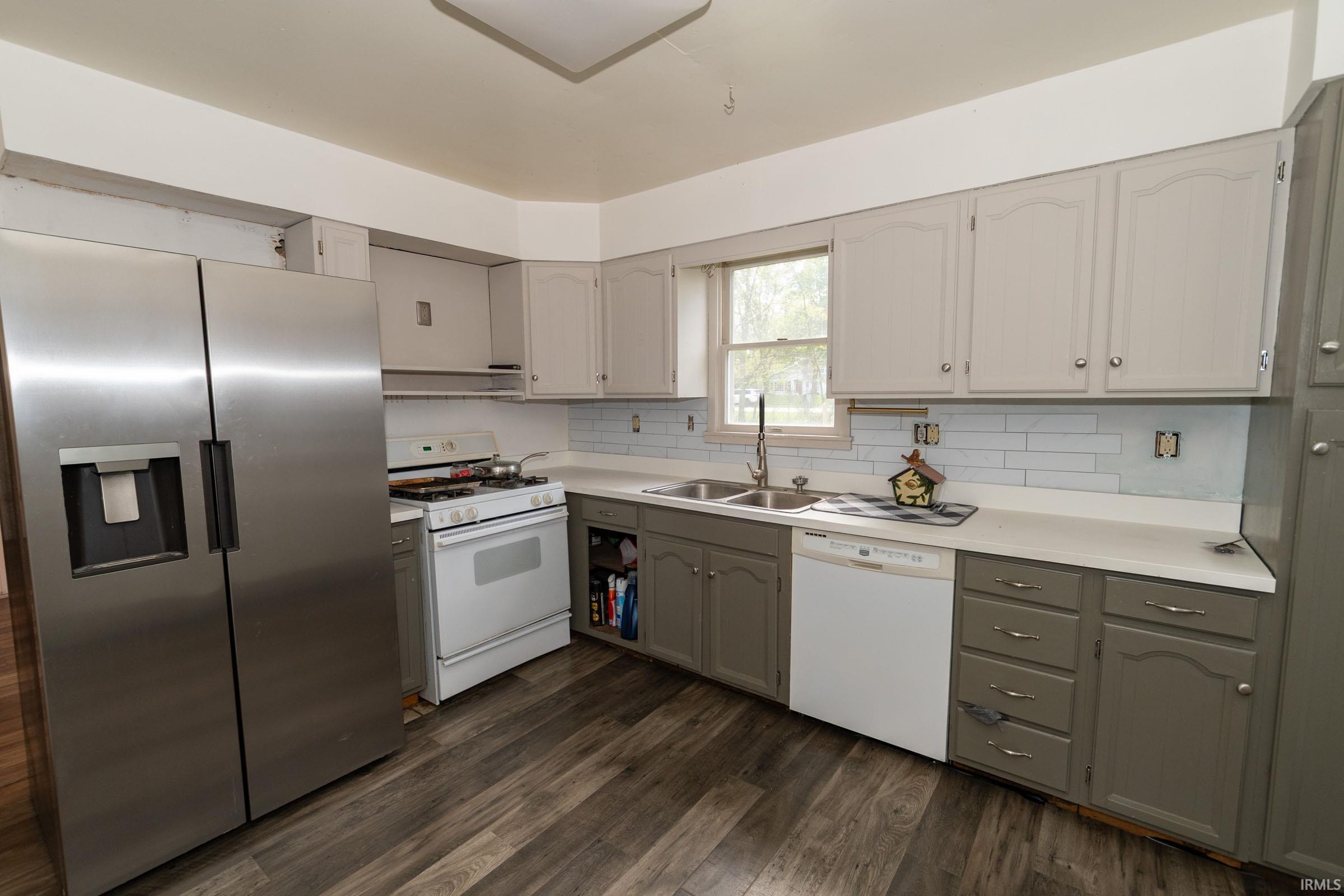 22 Shore Manor Court Bristol IN 46507