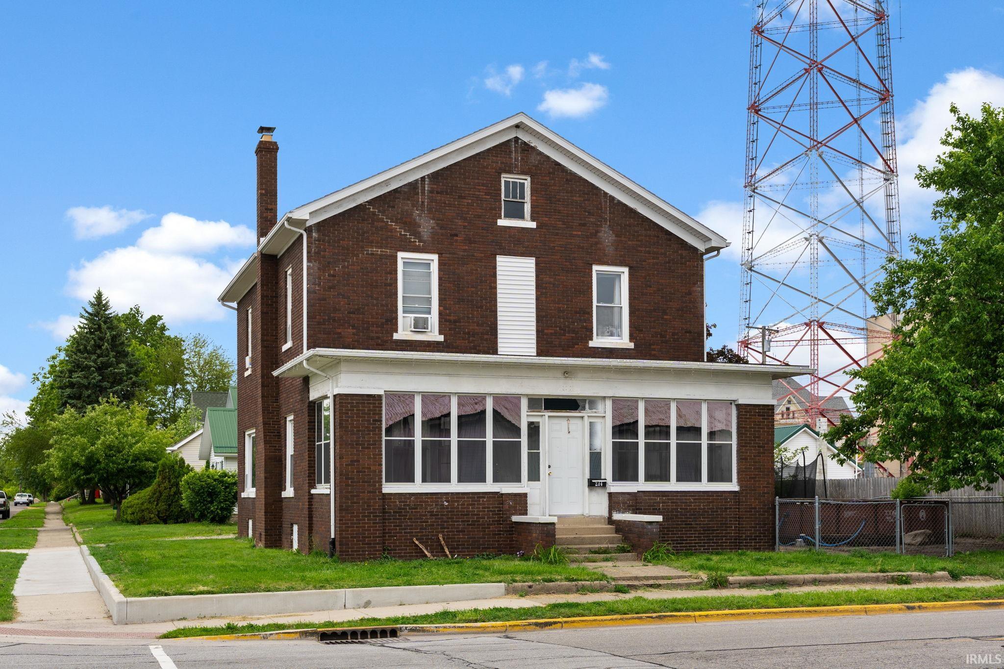 214 W Washington Street Monticello IN 47960