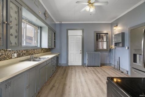 214 W Washington Street Monticello IN 47960