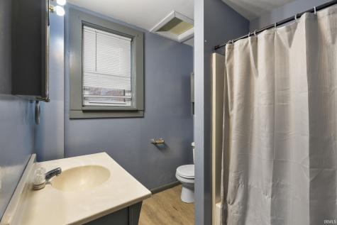 214 W Washington Street Monticello IN 47960