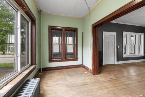 214 W Washington Street Monticello IN 47960